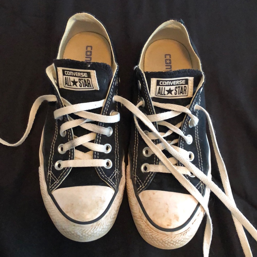 black converse